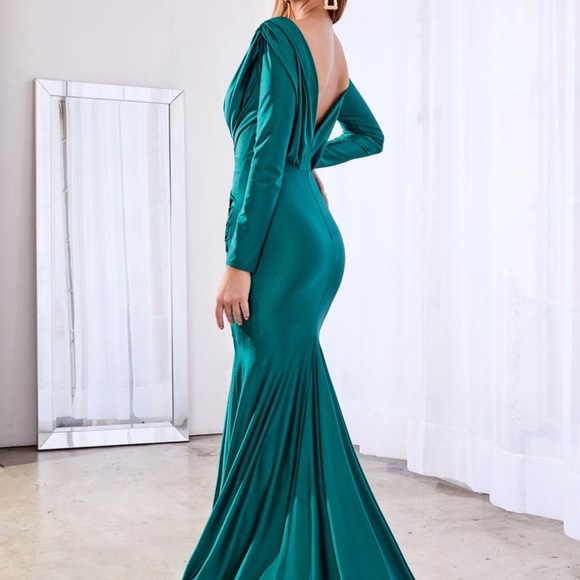 Green evening dress - Picture 2 of 5